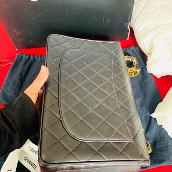 Vintage Chanel Jumbo with big CC’s - Picture 6 of 12
